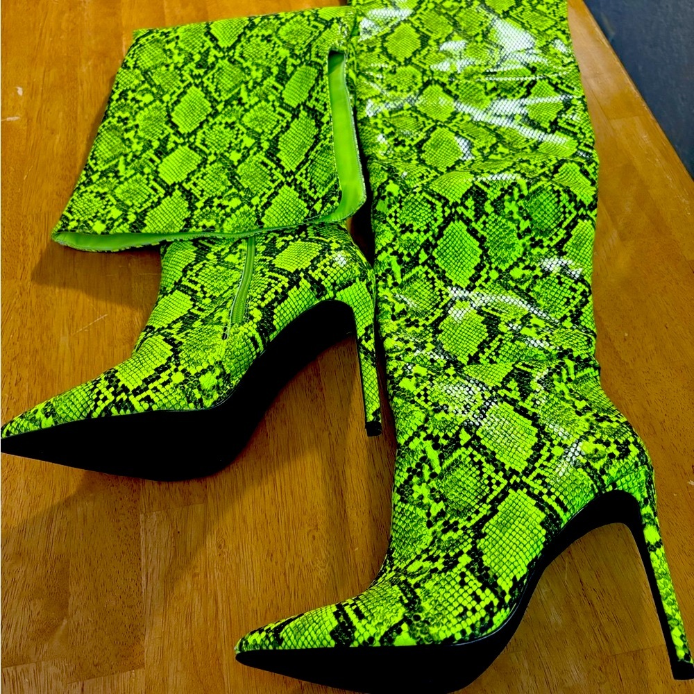 Thigh High Neon Green Snakeskin Stiletto Boots - Picture 3 of 5